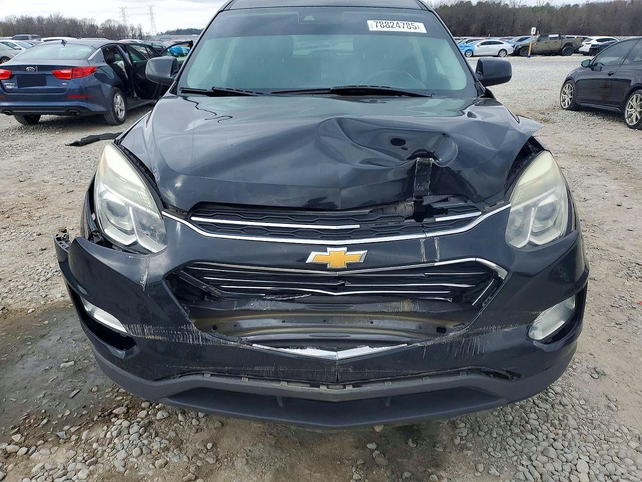 2017 CHEVROLET EQUINOX LT photo 5