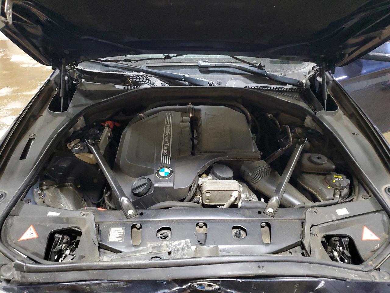 2014 BMW 535 XI photo 31