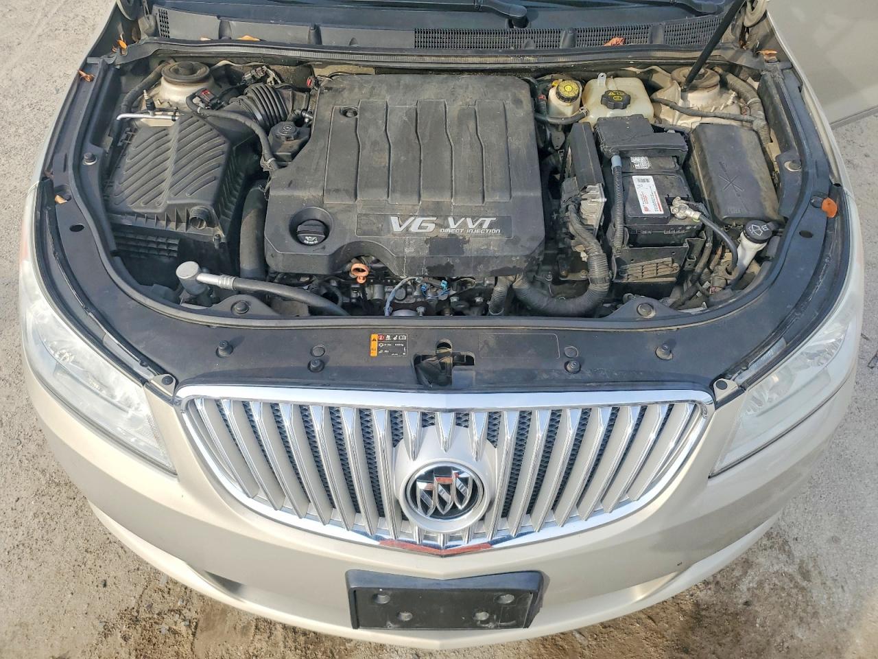 2012 BUICK LACROSSE photo 11