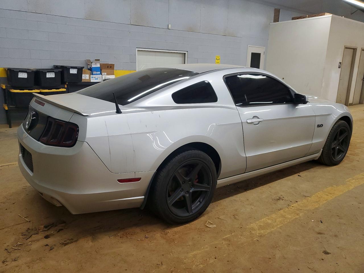 2013 FORD MUSTANG GT photo 3