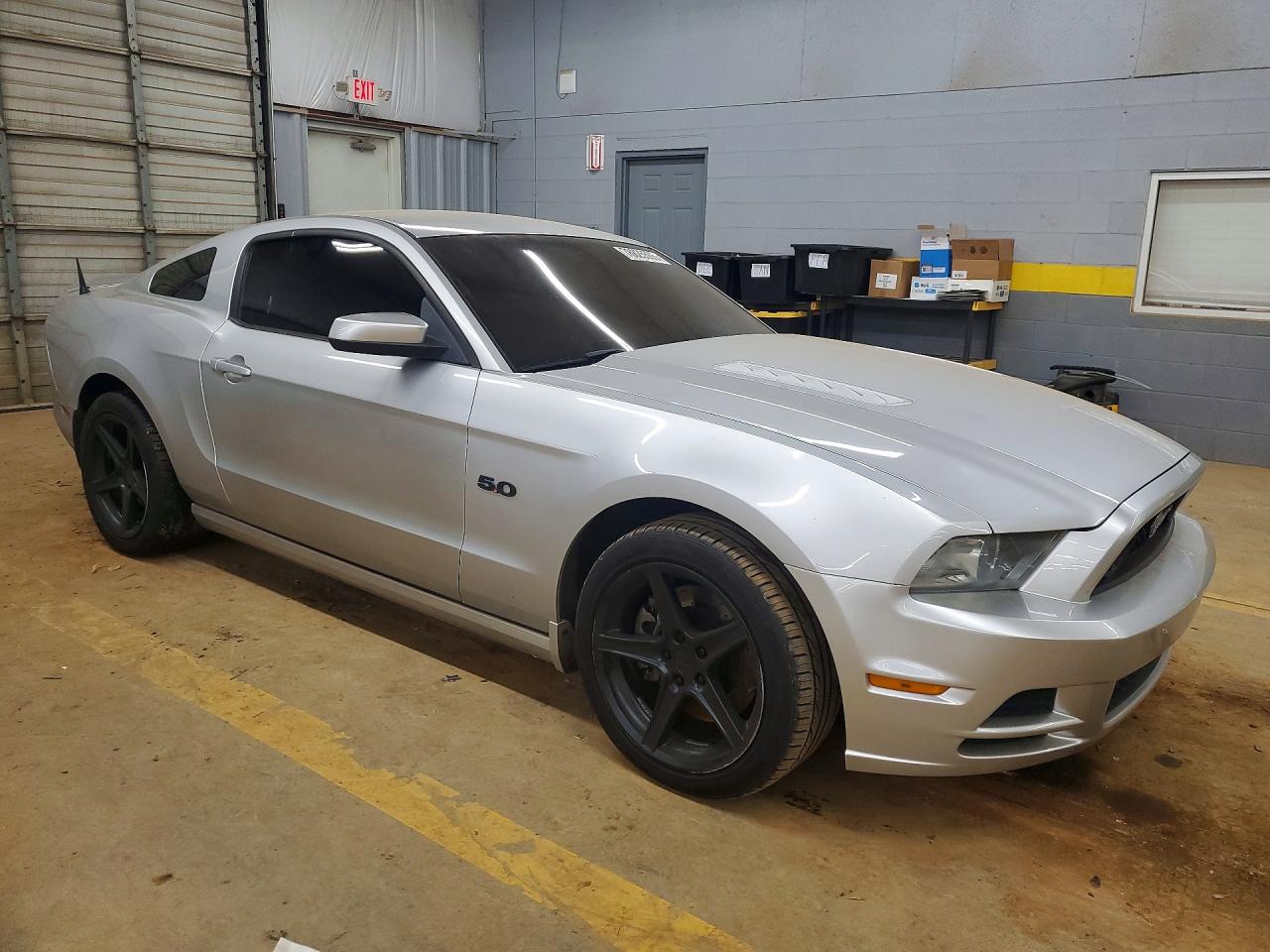 2013 FORD MUSTANG GT photo 4