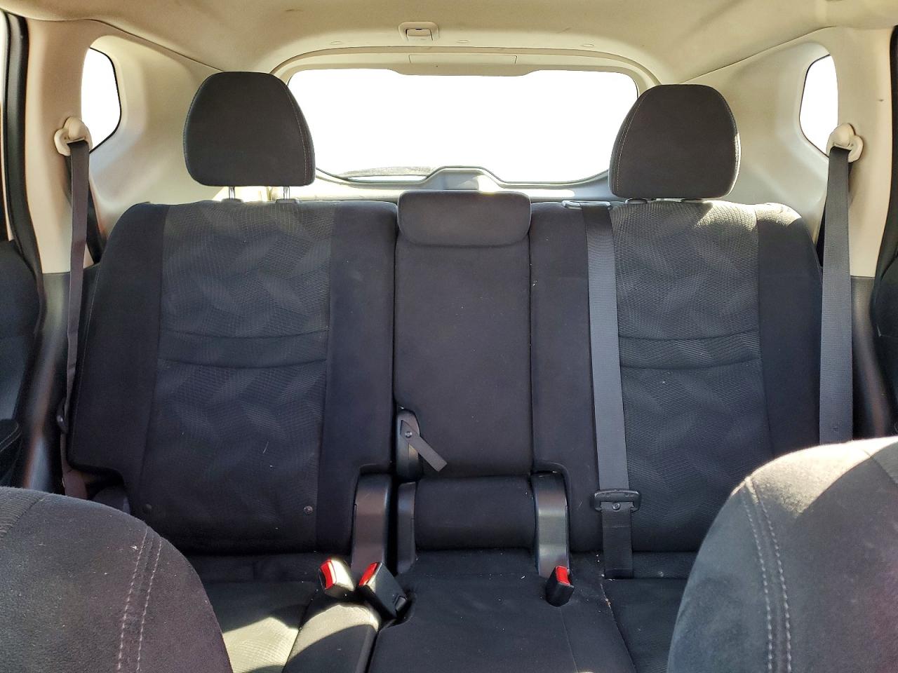 2014 NISSAN ROGUE SV photo 19