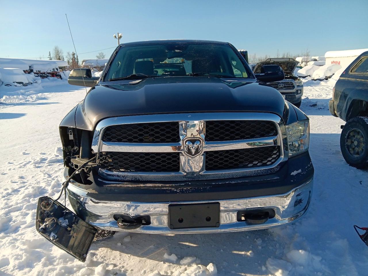 2014 RAM 1500 ST photo 9