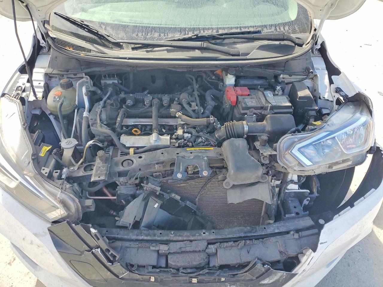 2020 NISSAN VERSA S photo 21