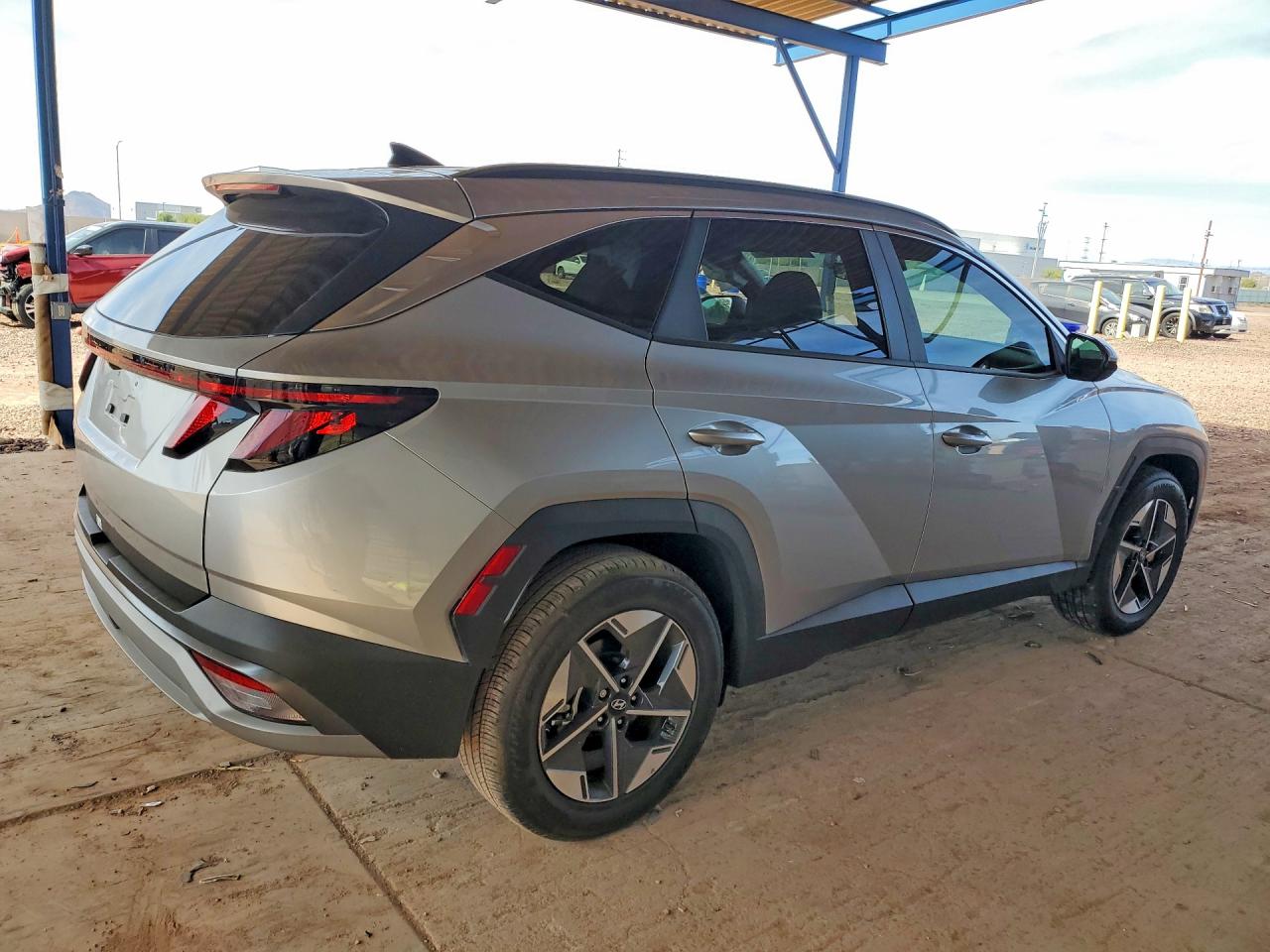 2025 HYUNDAI TUCSON SEL photo 7