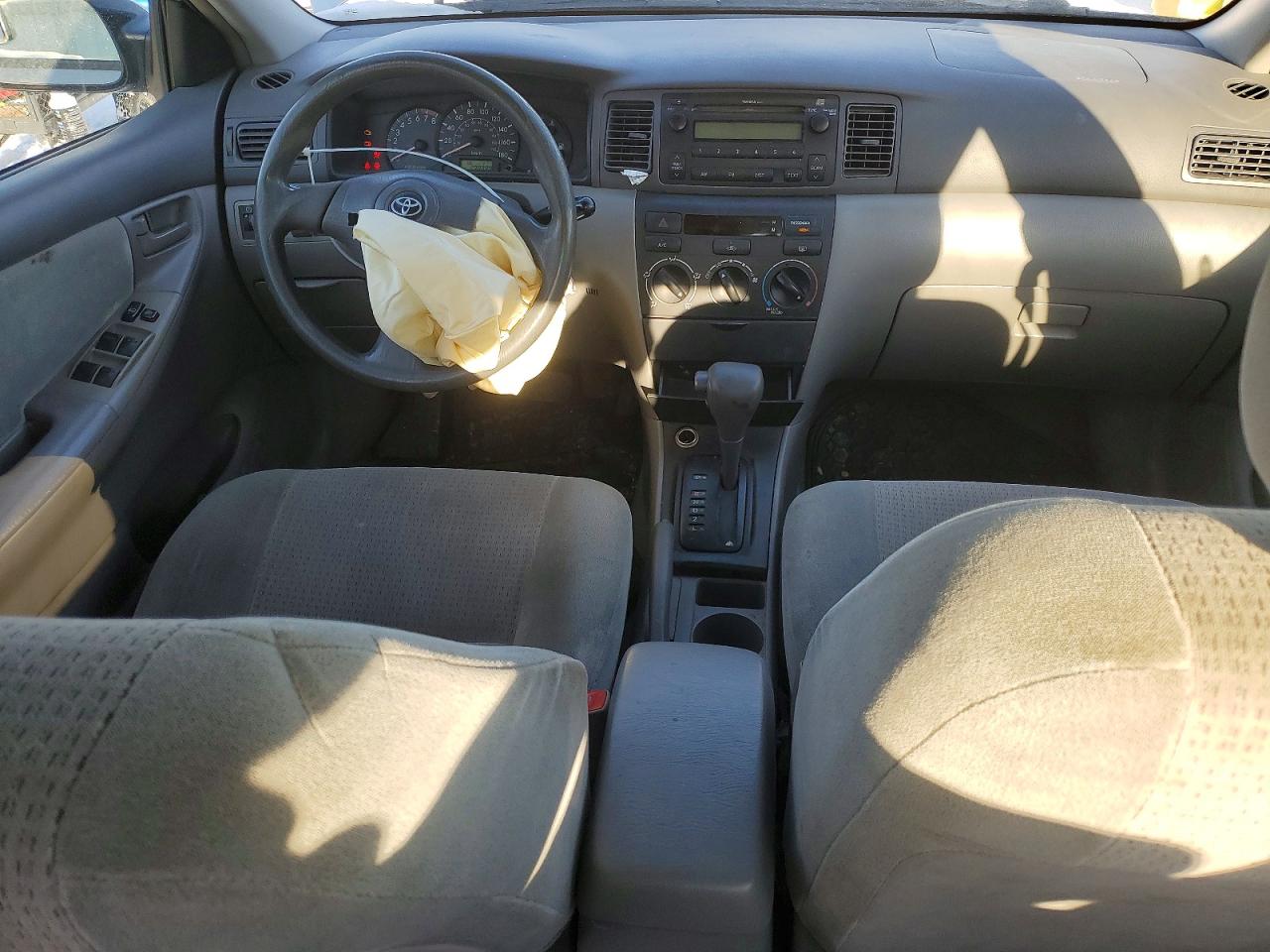 2007 TOYOTA COROLLA CE photo 15