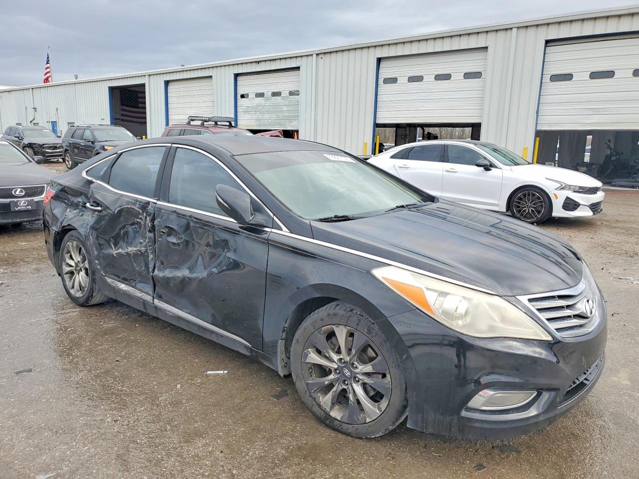 2012 HYUNDAI AZERA BASE photo 4