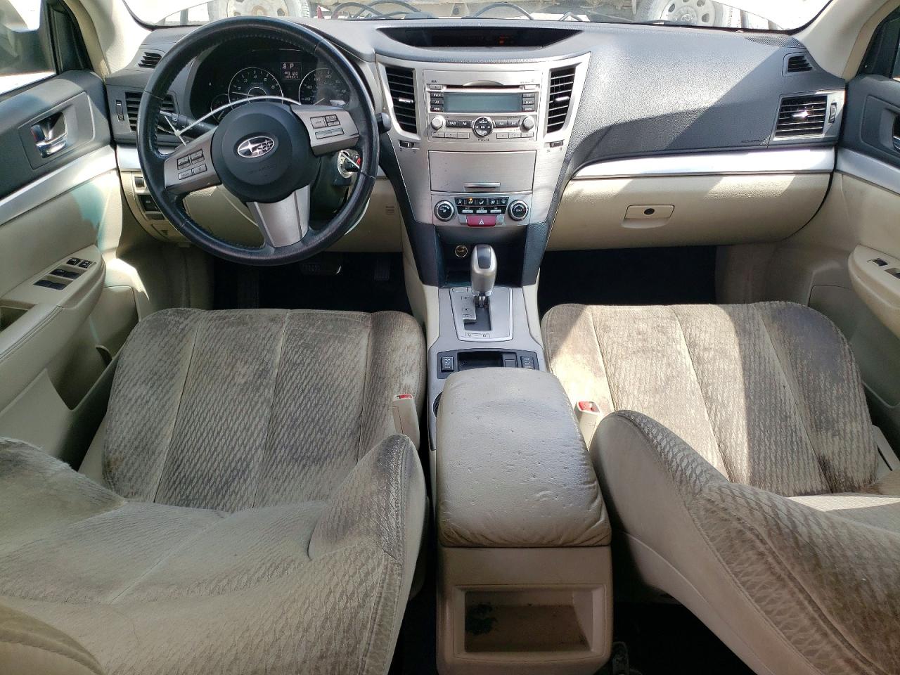 2010 SUBARU OUTBACK 2.5I PREMIUM photo 8