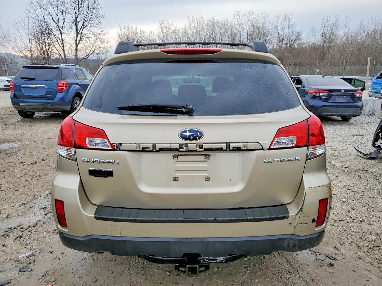 2010 SUBARU OUTBACK 2.5I PREMIUM photo 6