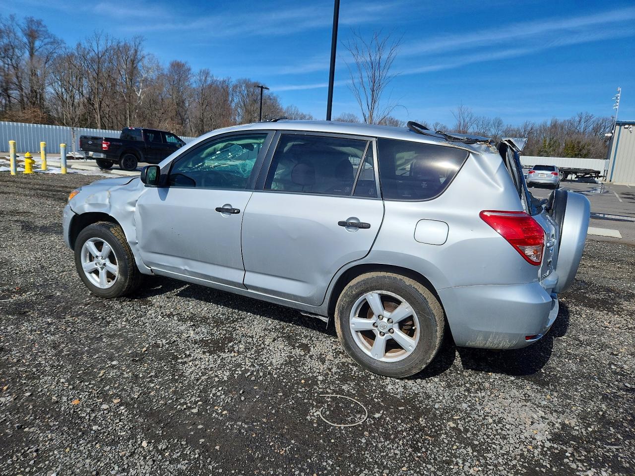2007 TOYOTA RAV4 BASE photo 2