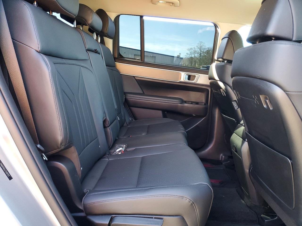 2025 HYUNDAI SANTA FE SEL photo 31