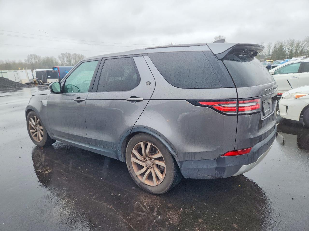 2017 LAND ROVER DISCOVERY HSE photo 2