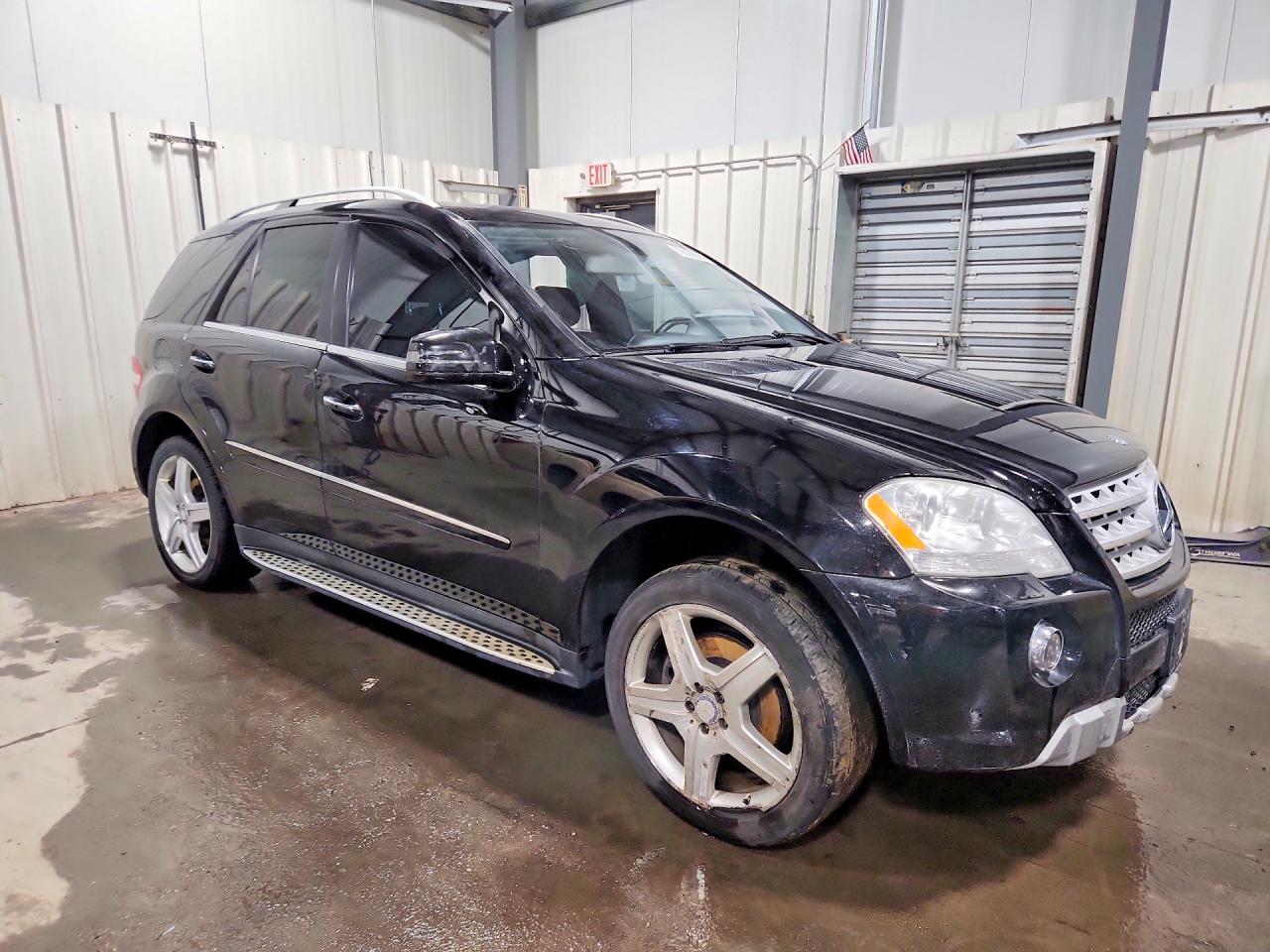 2011 MERCEDES-BENZ ML 550 4MATIC photo 4