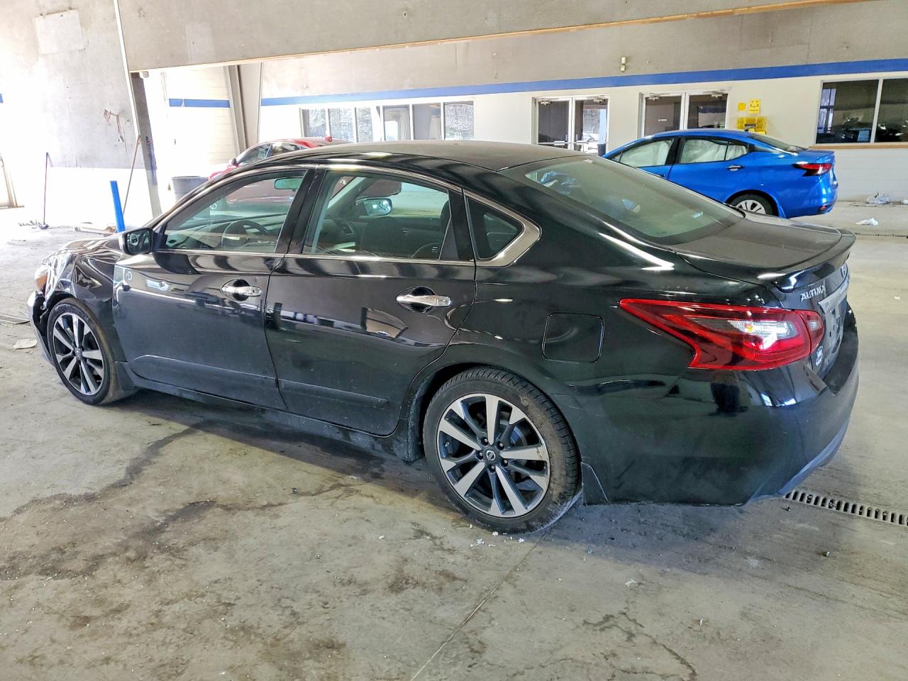 2017 NISSAN ALTIMA 2.5 SR photo 3