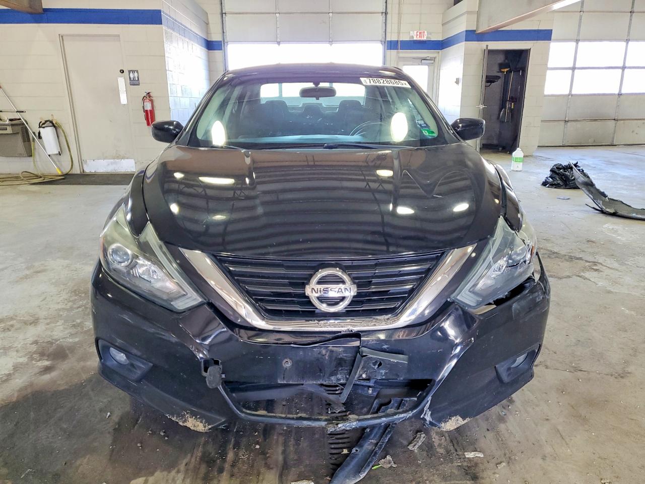 2017 NISSAN ALTIMA 2.5 SR photo 9