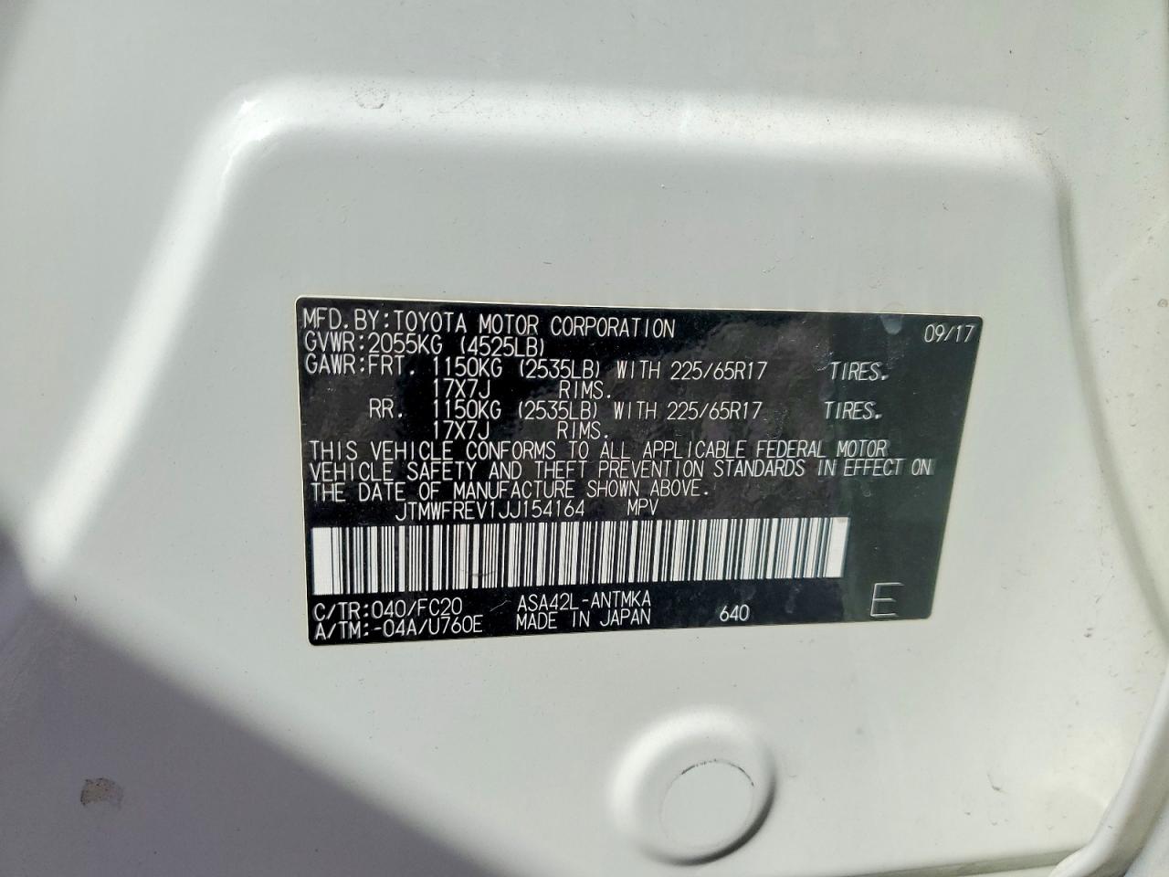 2018 TOYOTA RAV4 XLE photo 25