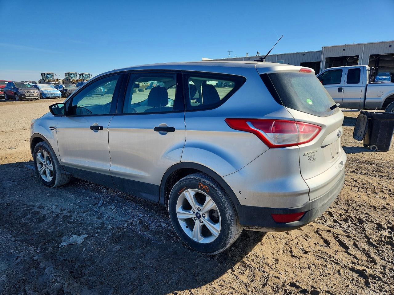 2016 FORD ESCAPE S photo 2