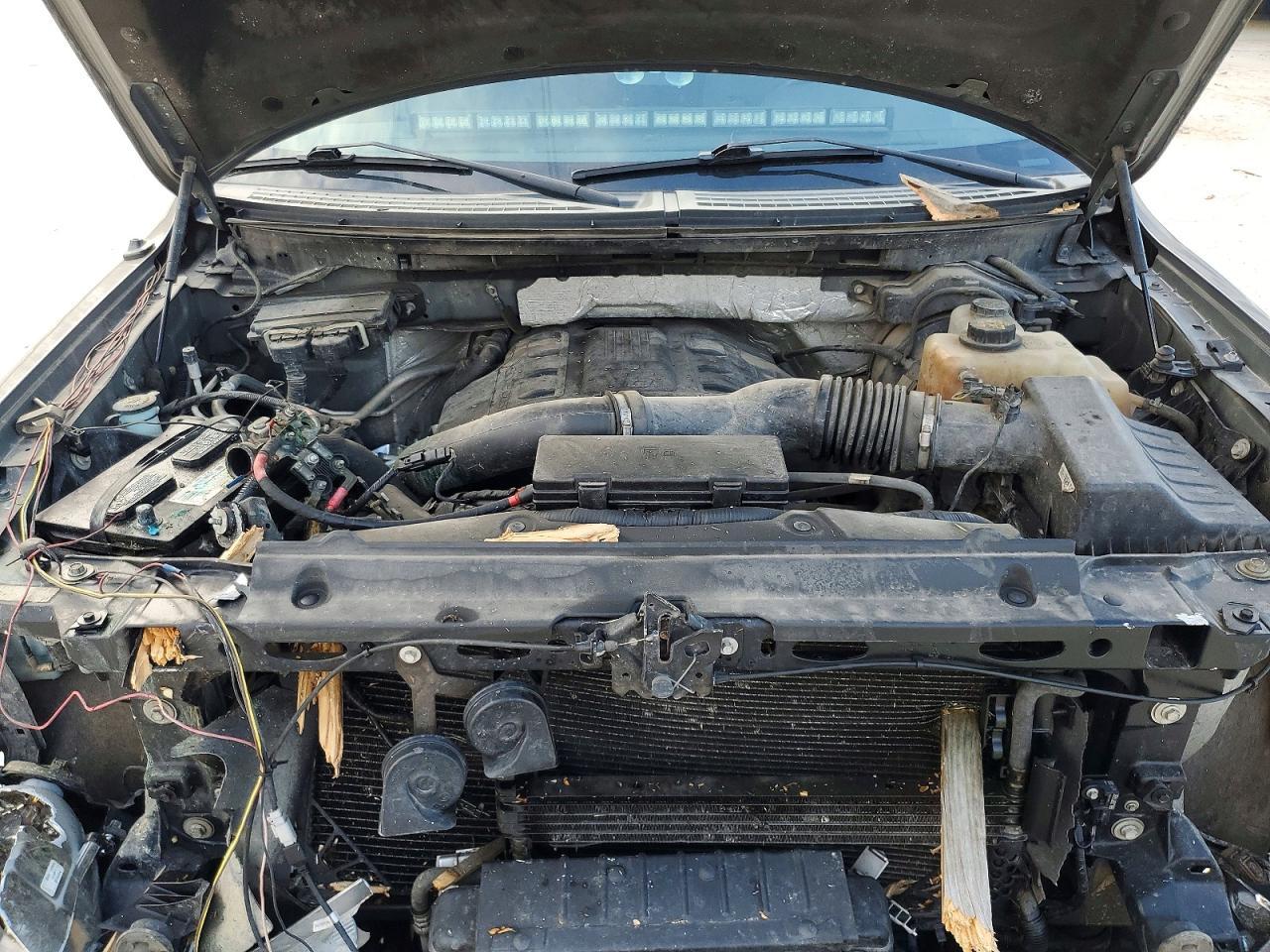 2013 FORD F150 SUPERCREW photo 11