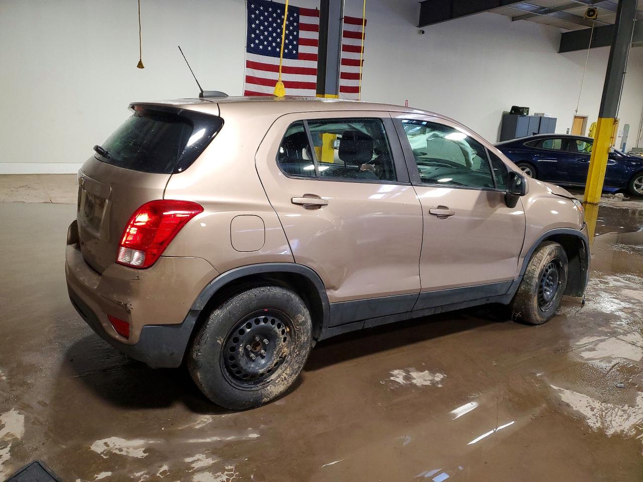 2019 CHEVROLET TRAX LS photo 7