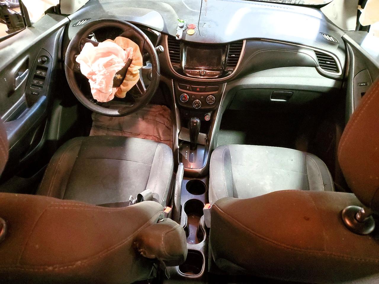 2019 CHEVROLET TRAX LS photo 22