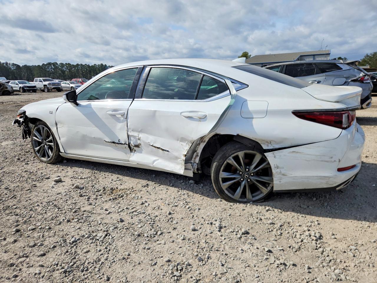 2019 LEXUS ES 350 photo 2