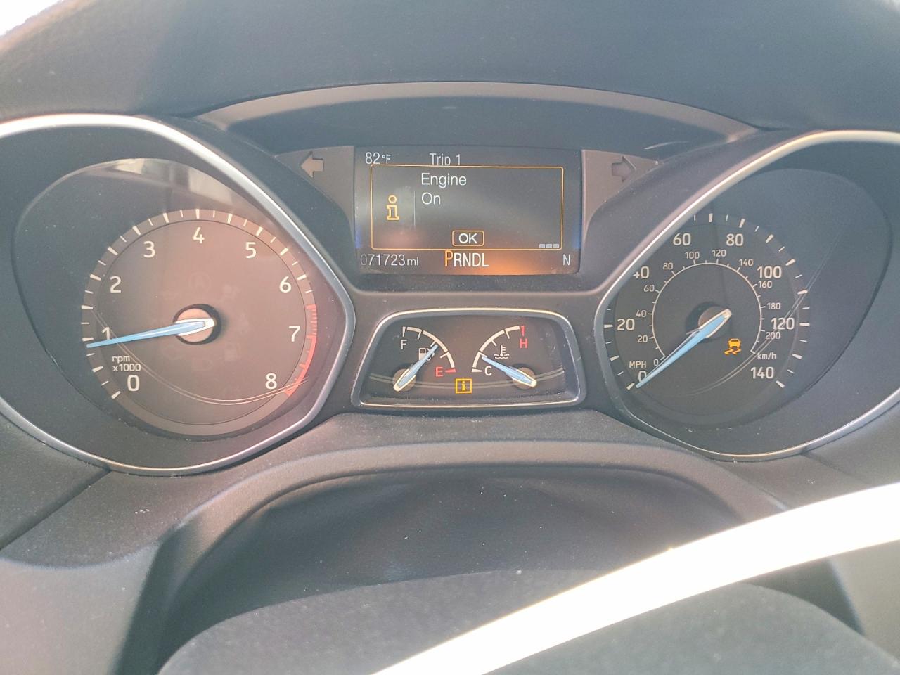 2017 FORD FOCUS SE photo 25