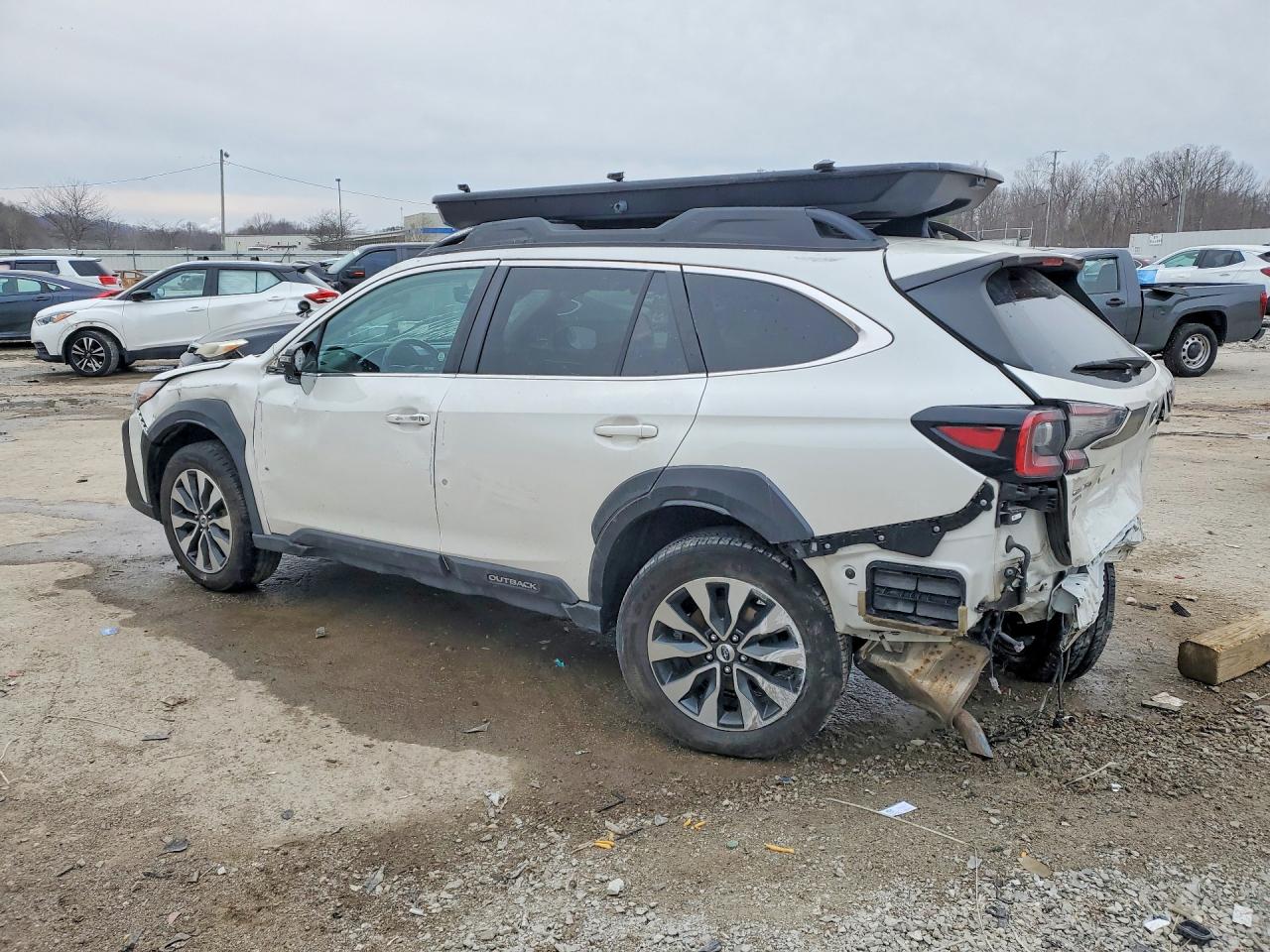 2023 SUBARU OUTBACK LIMITED photo 2