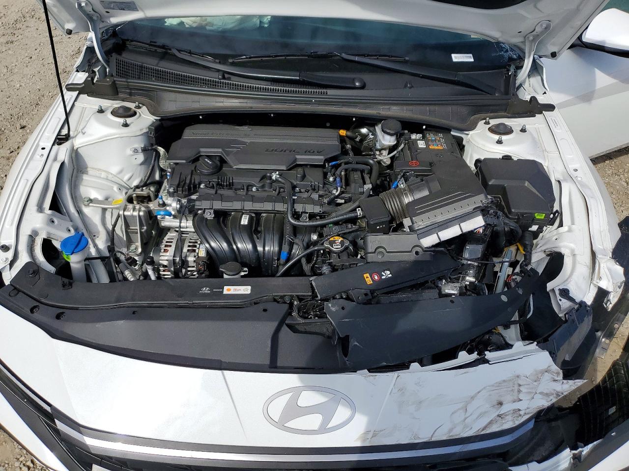 2025 HYUNDAI ELANTRA SE photo 21