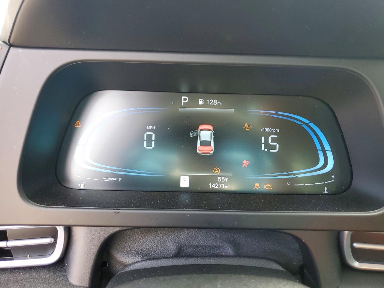 2025 HYUNDAI ELANTRA SE photo 17