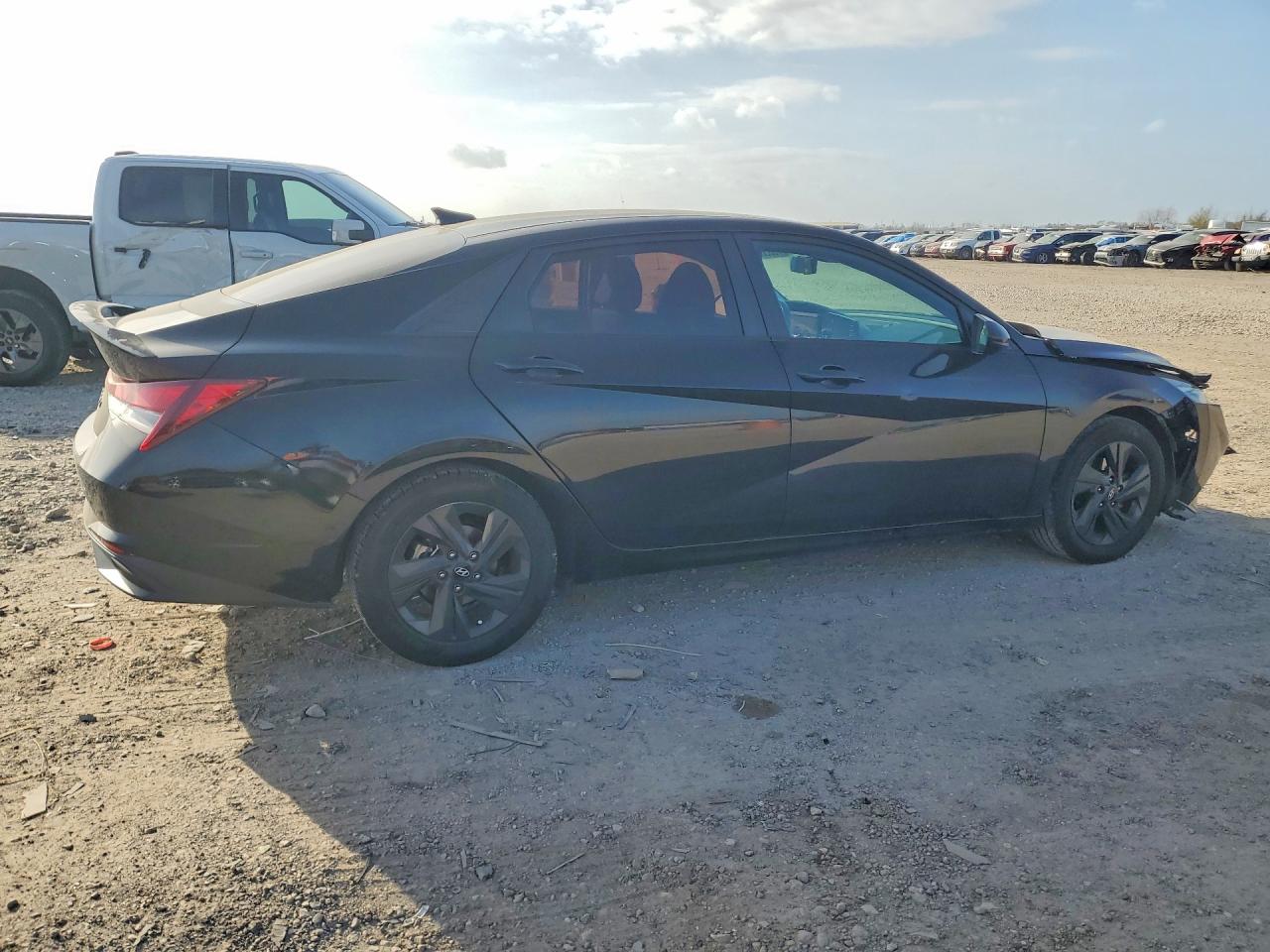 2021 HYUNDAI ELANTRA SEL photo 7