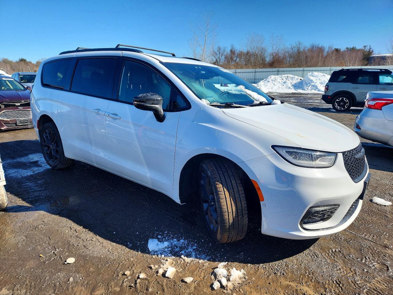 2024 CHRYSLER PACIFICA LIMITED photo 4