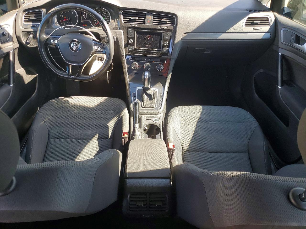 2019 VOLKSWAGEN GOLF SPORTWAGEN S photo 15