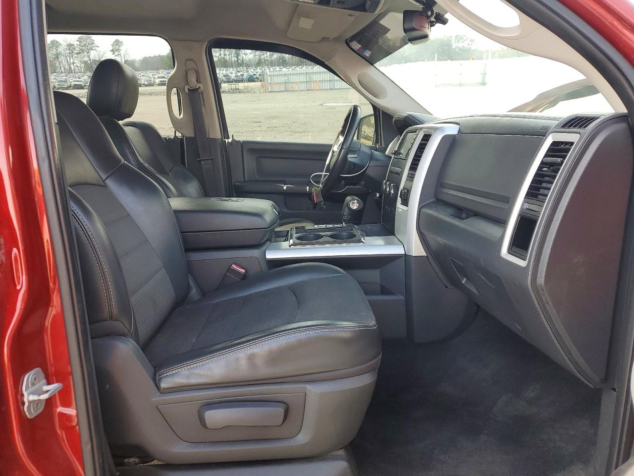 2010 DODGE RAM 1500 photo 13