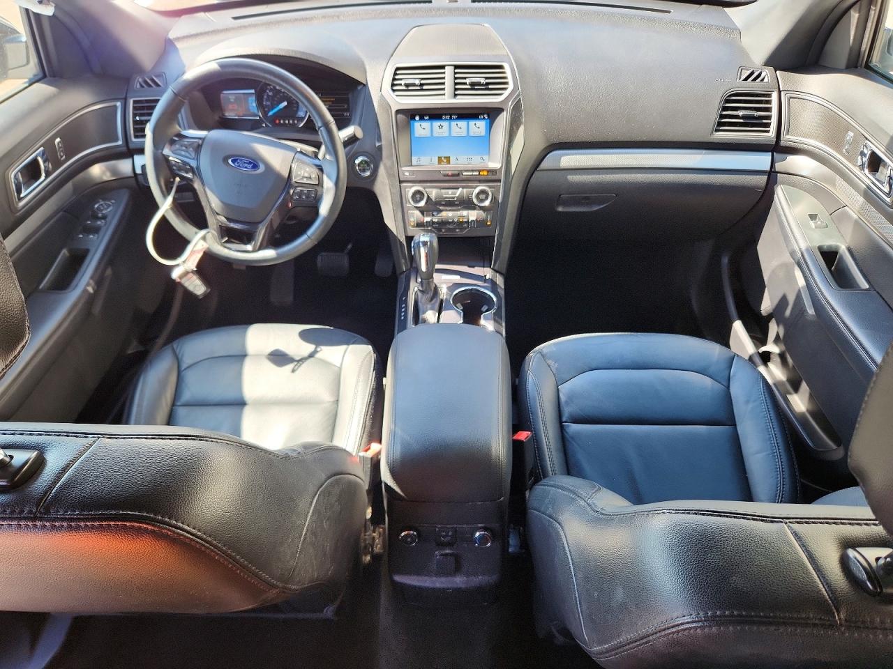 2018 FORD EXPLORER XLT photo 15