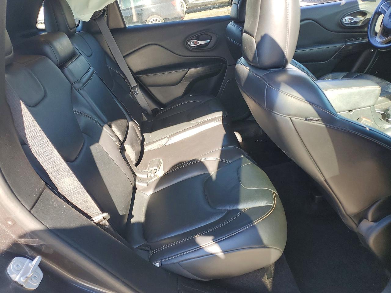 2016 JEEP CHEROKEE LIMITED photo 21