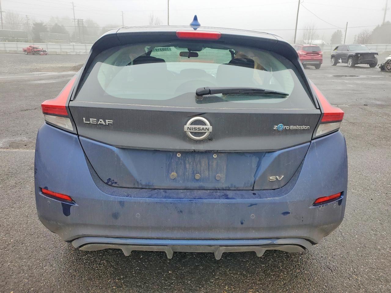 2020 NISSAN LEAF SV photo 11