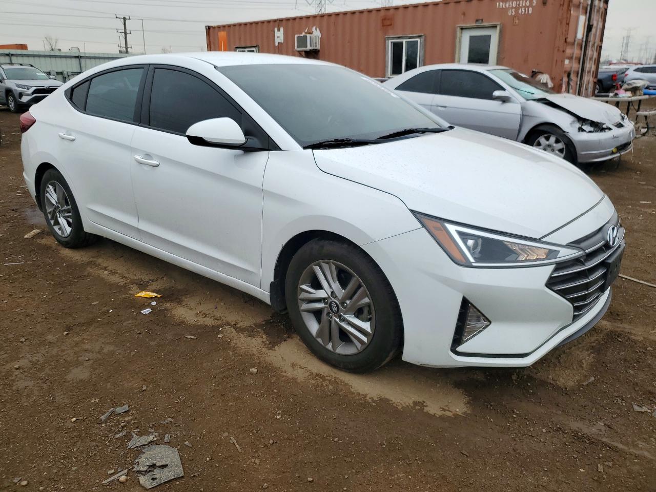 2020 HYUNDAI ELANTRA SEL photo 10