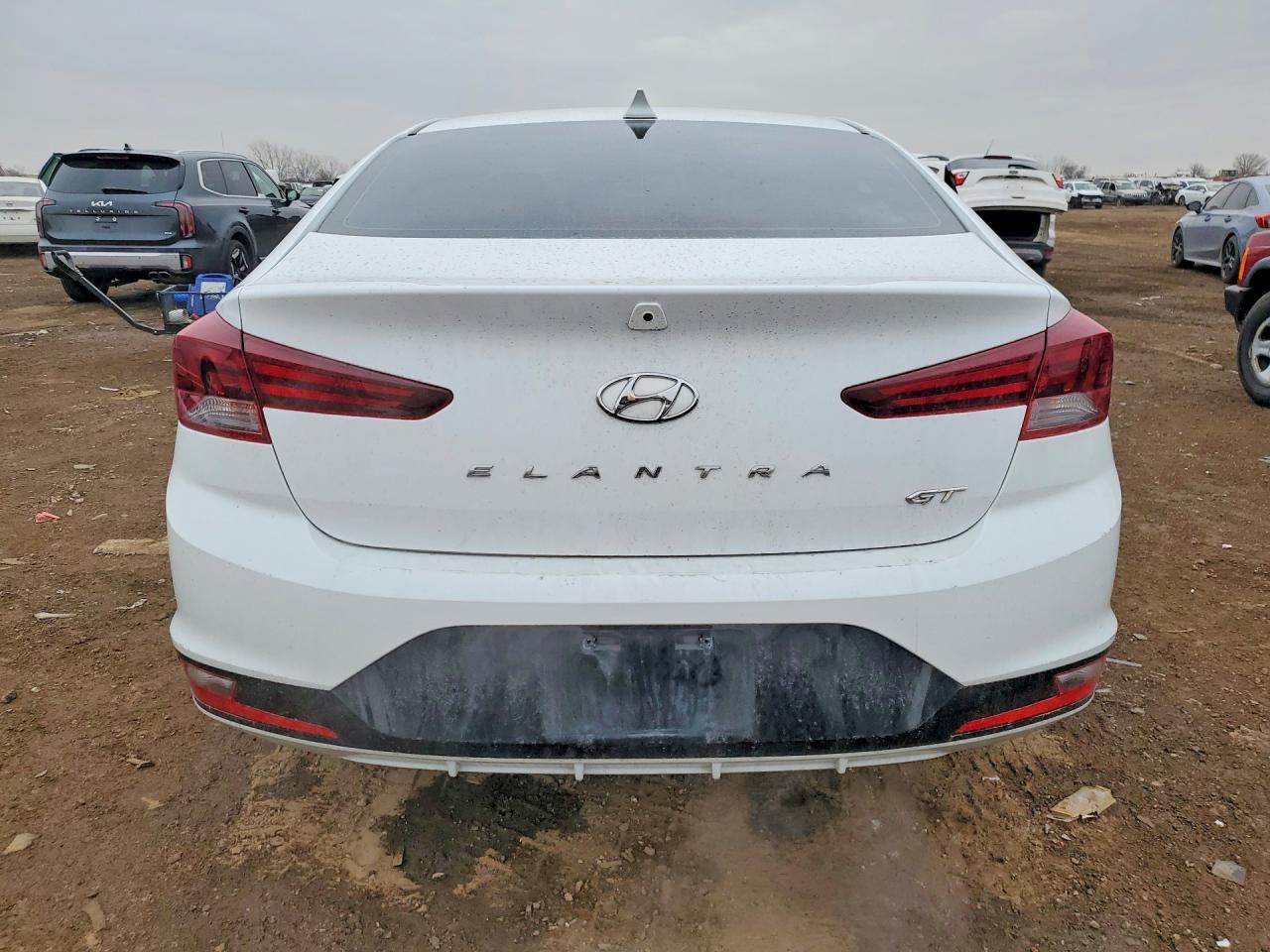 2020 HYUNDAI ELANTRA SEL photo 16