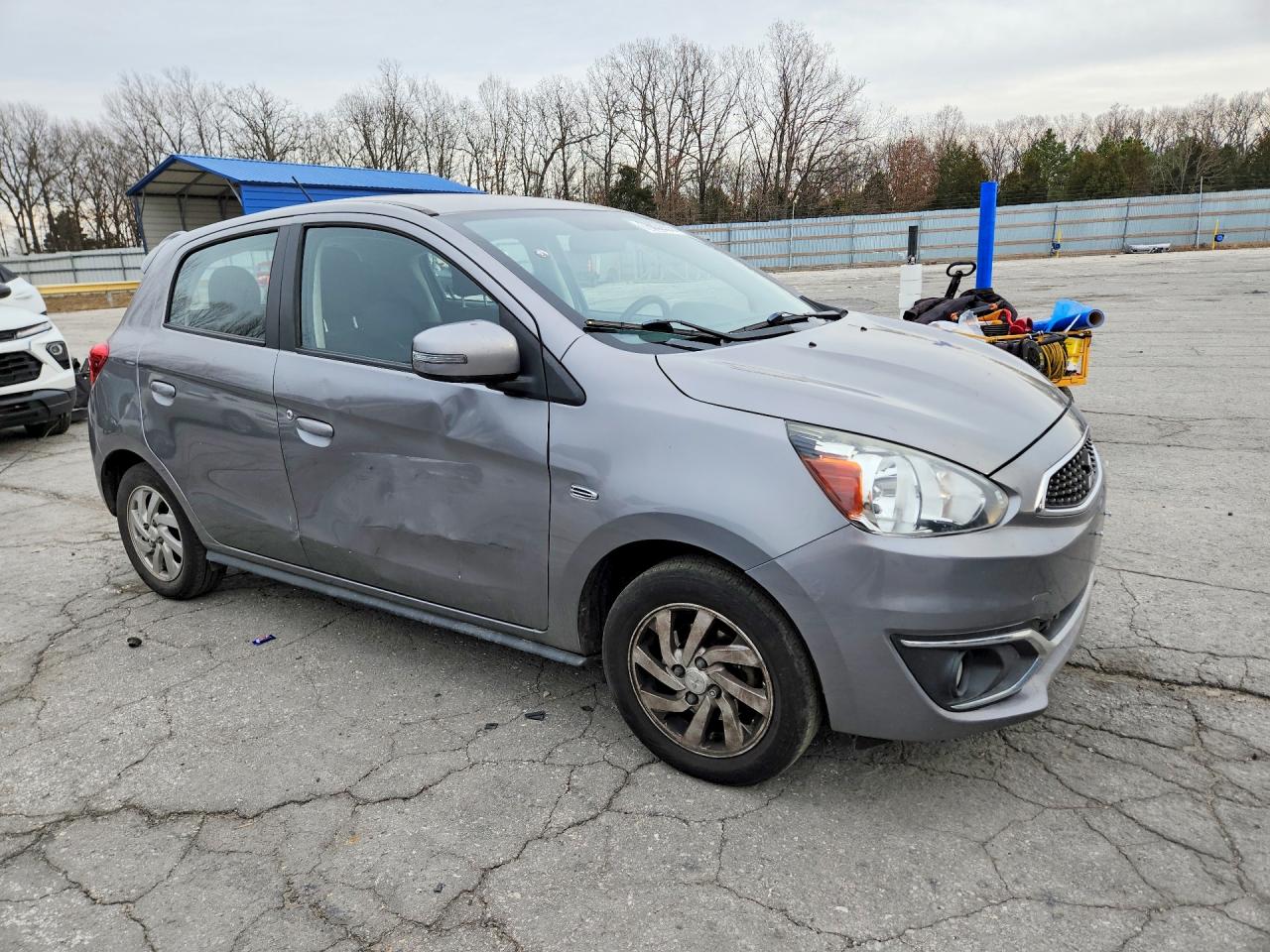 2017 MITSUBISHI MIRAGE SE photo 4