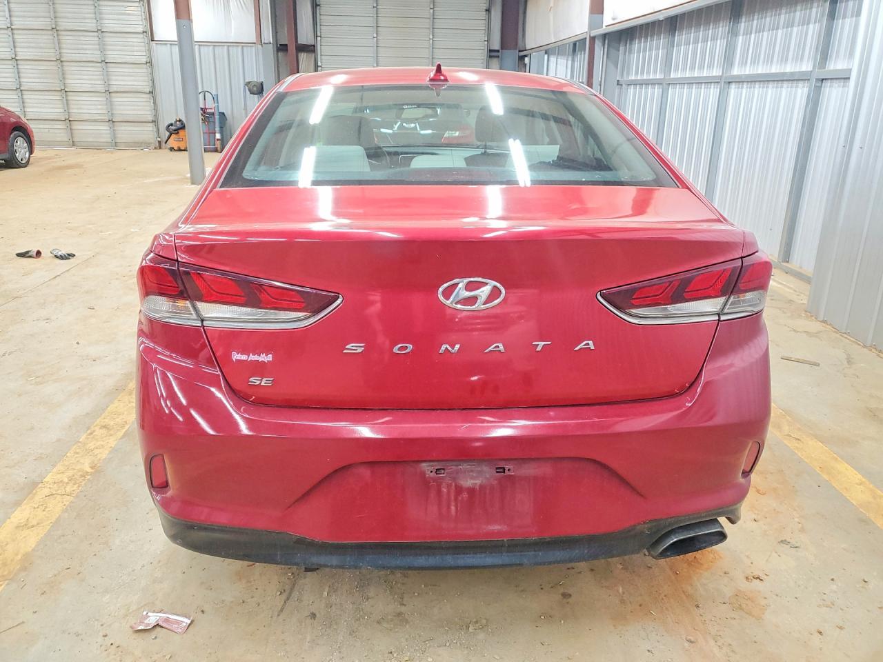 2018 HYUNDAI SONATA SE photo 11