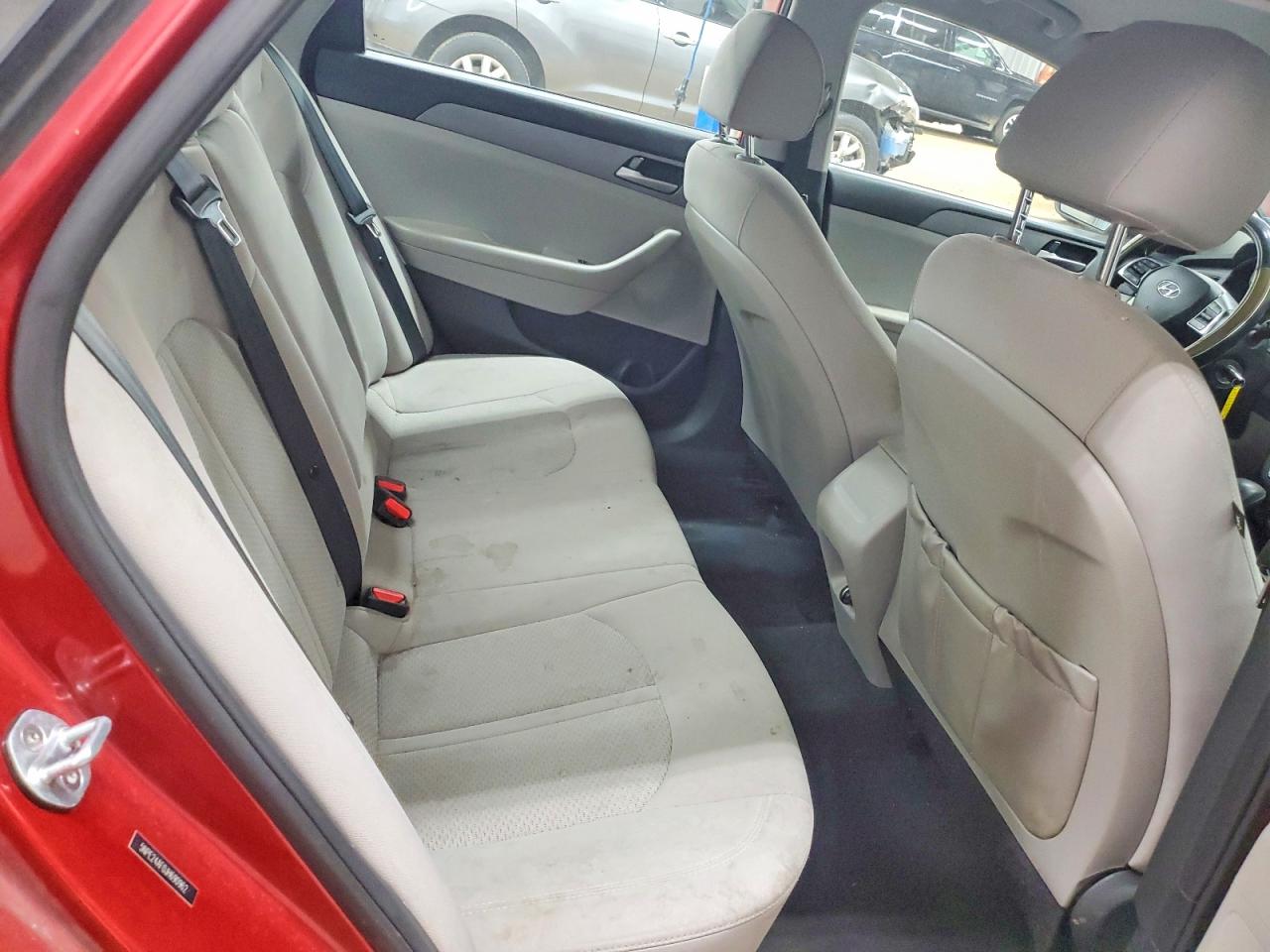 2018 HYUNDAI SONATA SE photo 19