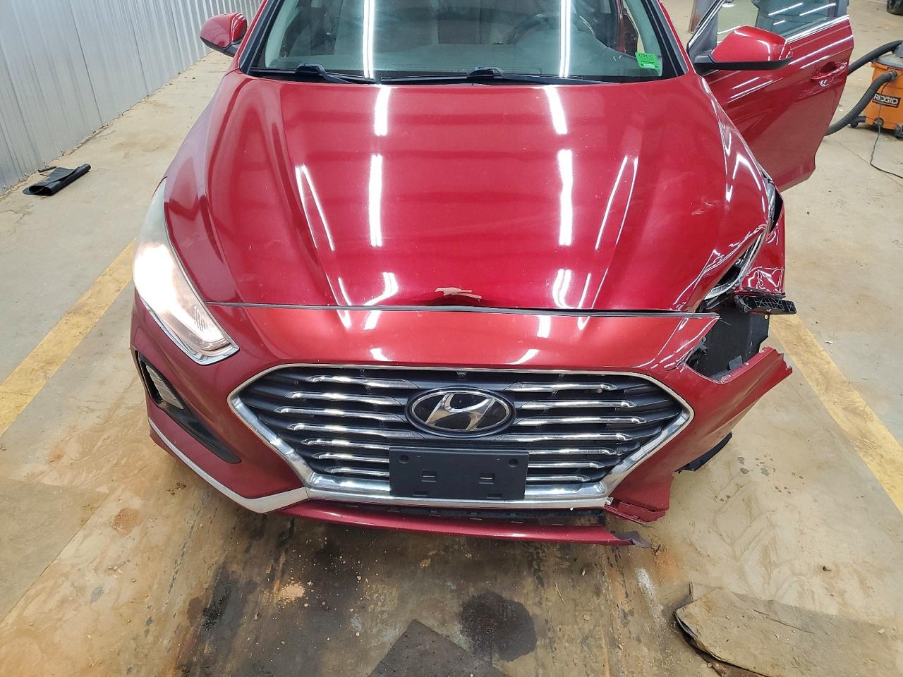 2018 HYUNDAI SONATA SE photo 21