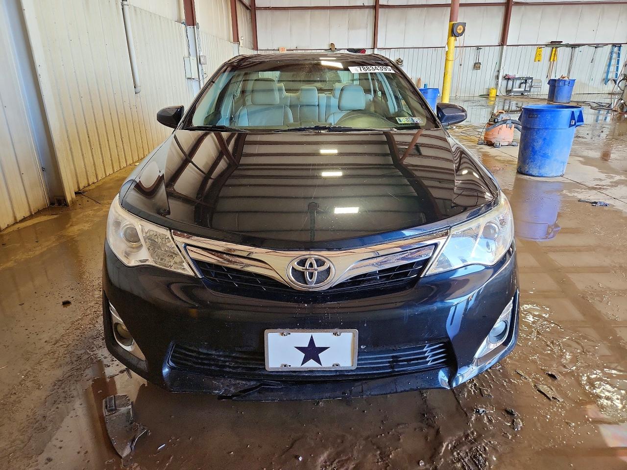 2012 TOYOTA CAMRY XLE photo 5