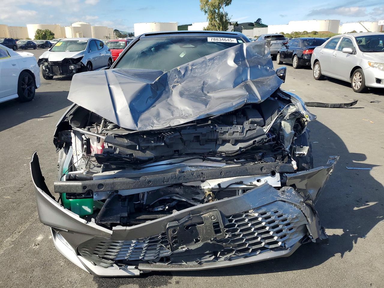 2025 TOYOTA CAMRY XSE photo 9
