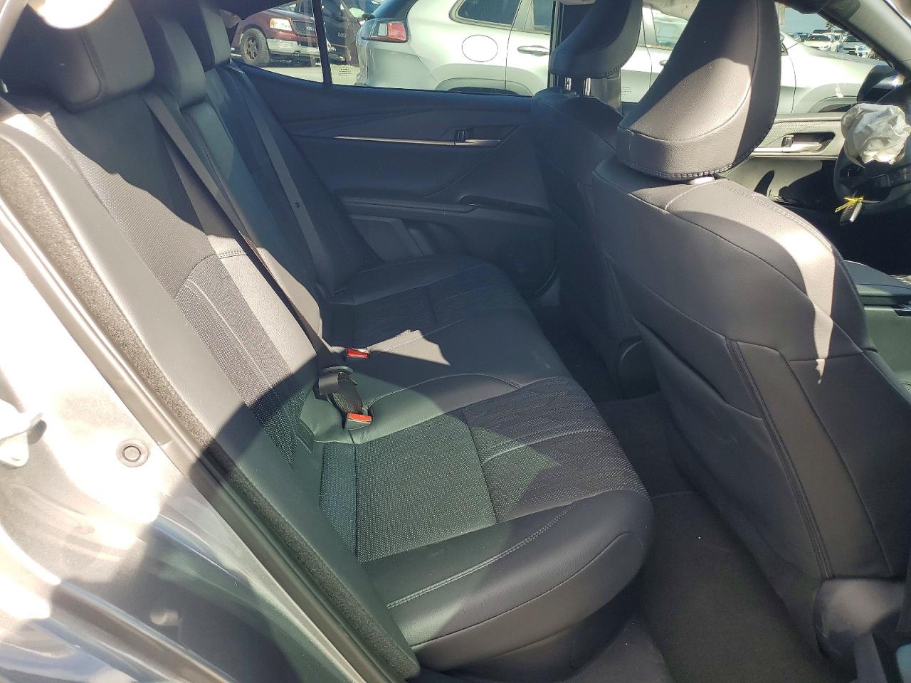 2025 TOYOTA CAMRY XSE photo 19