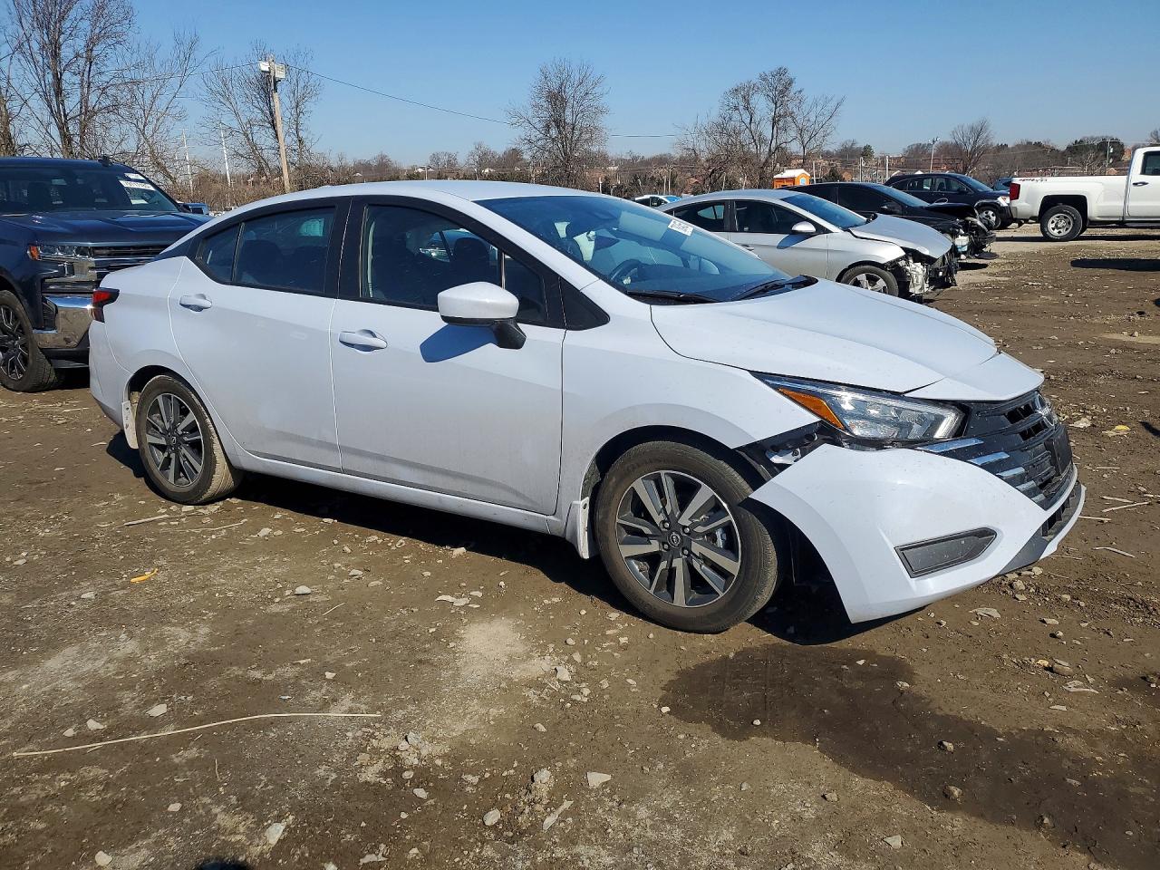 2025 NISSAN VERSA SV photo 7