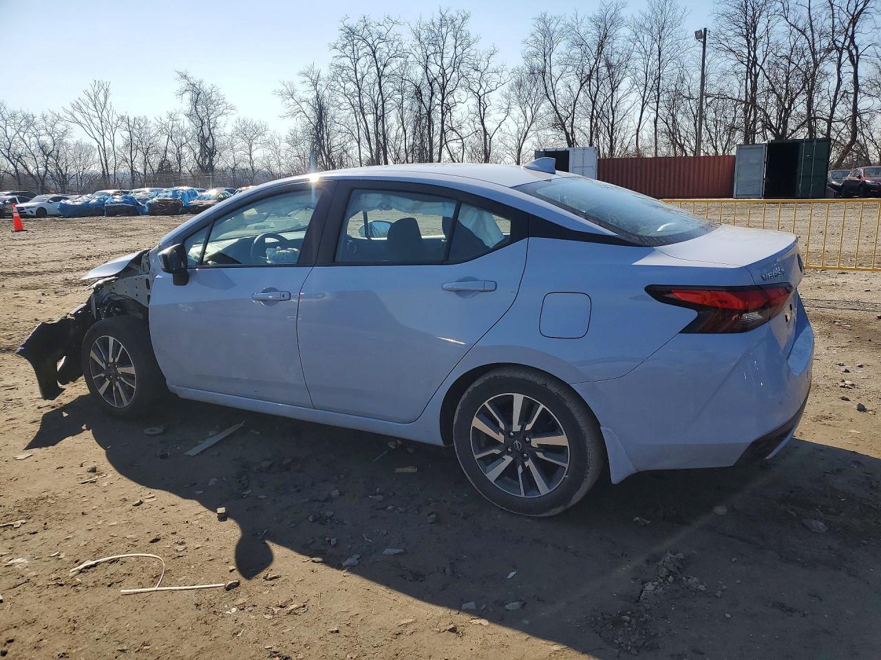 2025 NISSAN VERSA SV photo 3