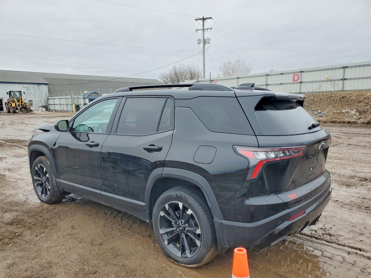 2026 CHEVROLET EQUINOX RS photo 4