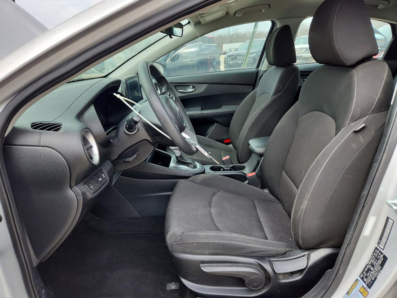 2020 KIA FORTE LXS photo 19