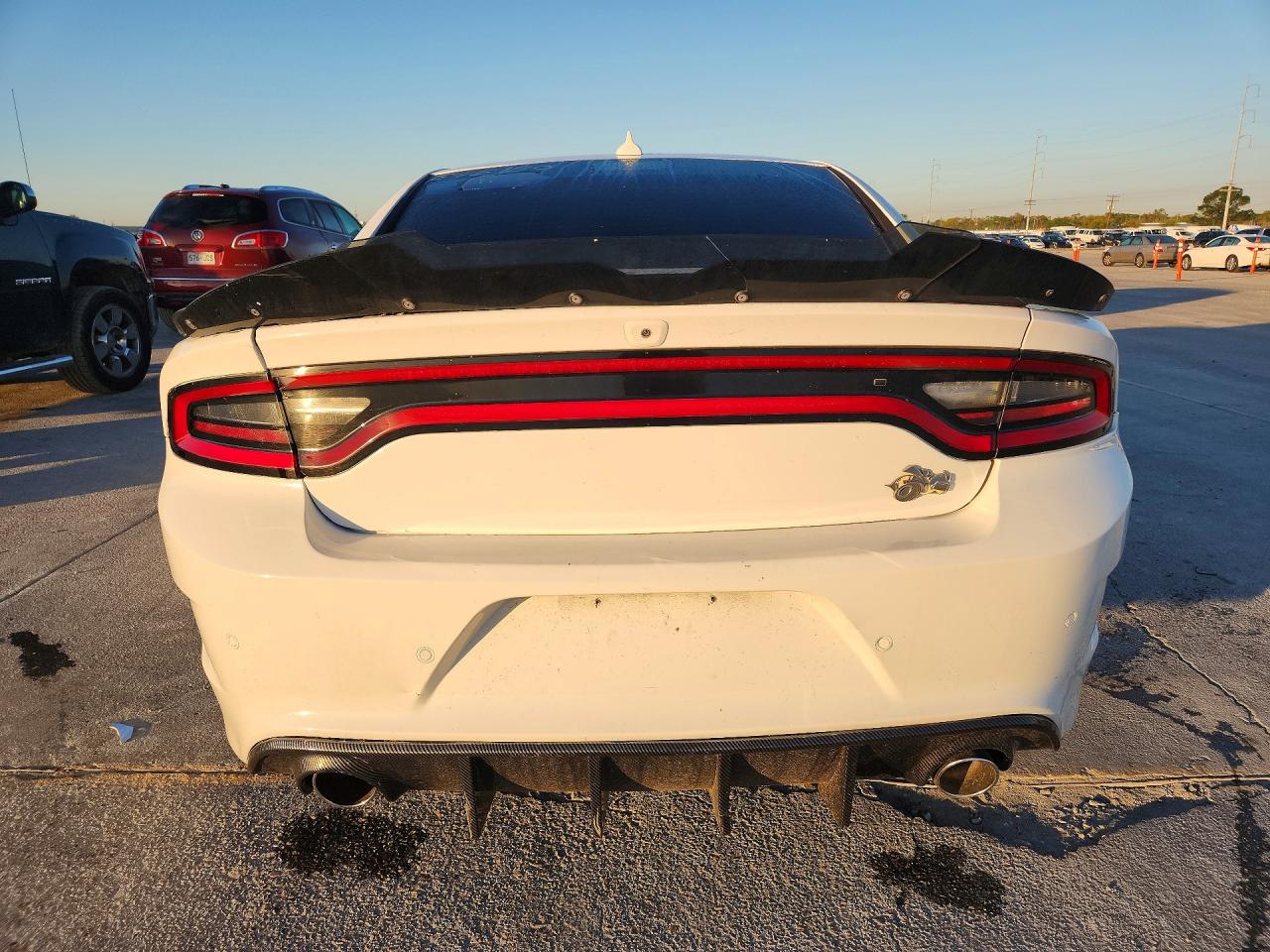 2017 DODGE CHARGER R photo 11